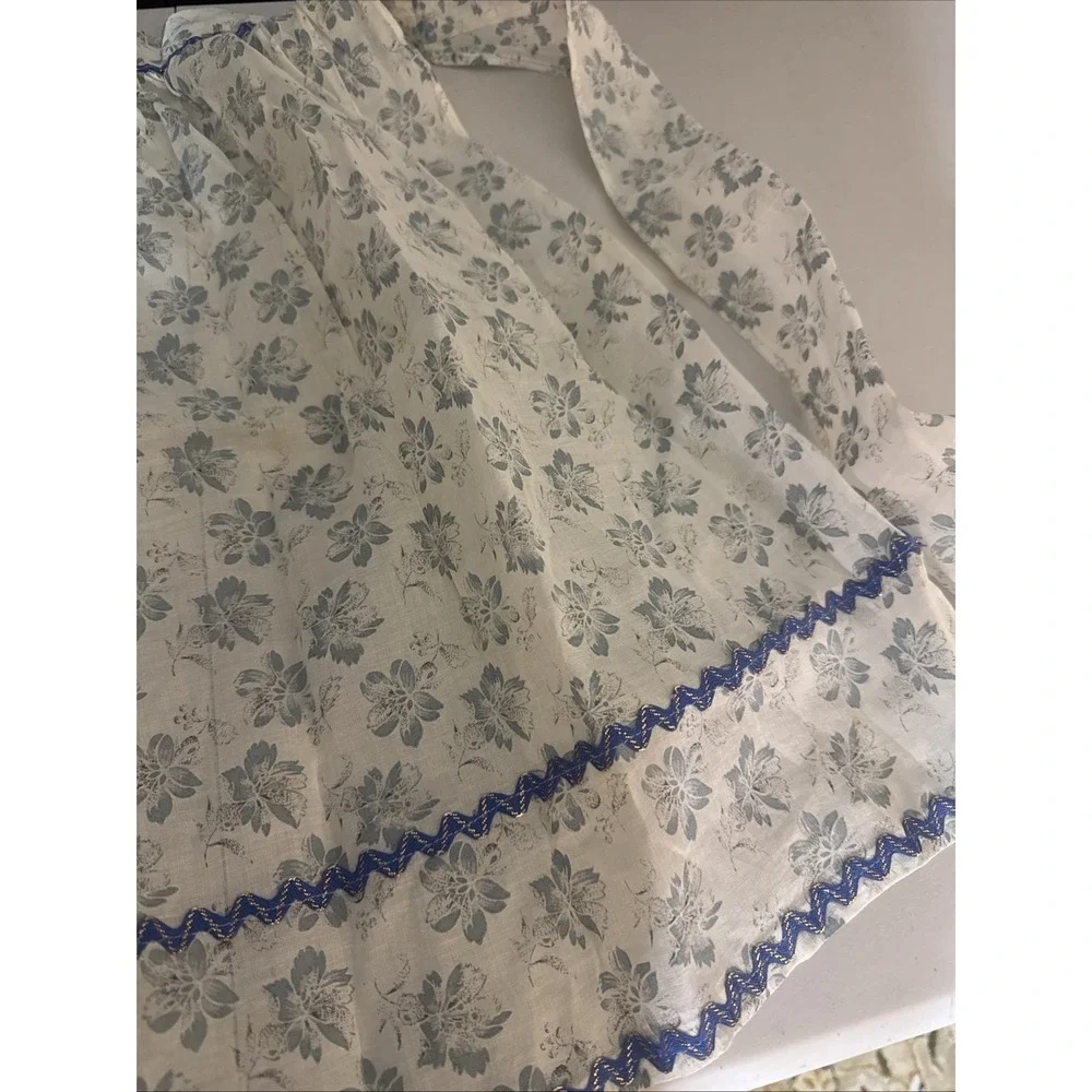 Handmade White Linen Apron Blue Floral‎ Embroidery Adjustable Tie Waist